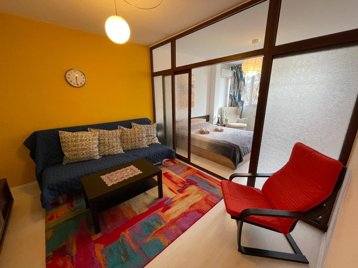 Cozy Central Place Renovated 2022 소피아 외부 사진