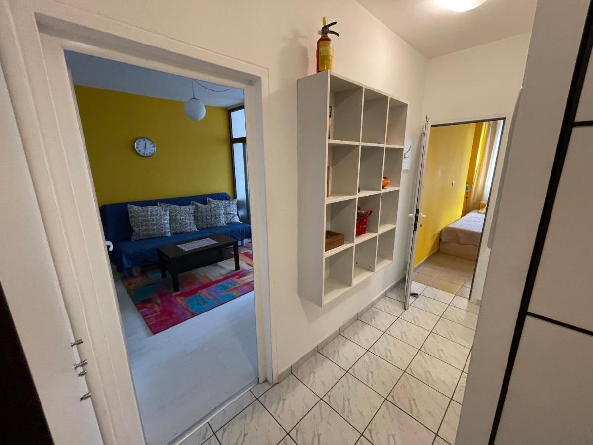 Cozy Central Place Renovated 2022 소피아 외부 사진